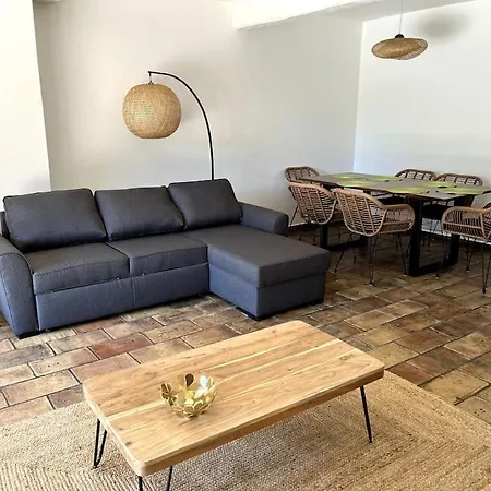 Lou Pantai With New Swimming Pool