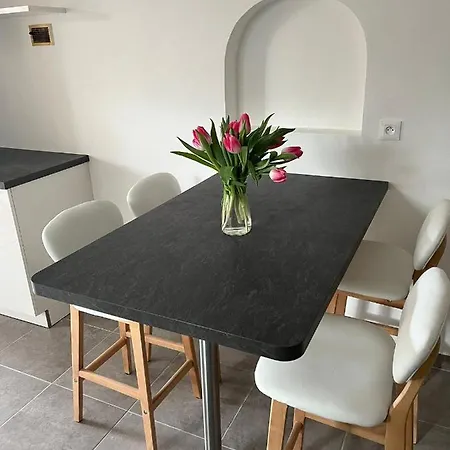 Villa Lou Pantai With New Swimming Pool